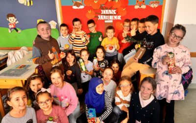 Dan jabuke iz učionica II1, II2 i II3 razreda 🍎🍏🍎