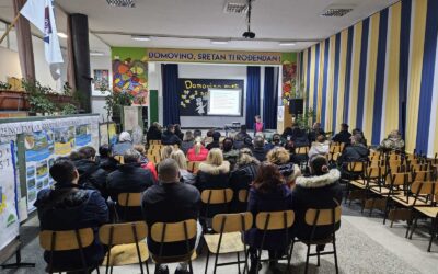 Stručni tim škole održao predavanje o komunikaciji za roditelje