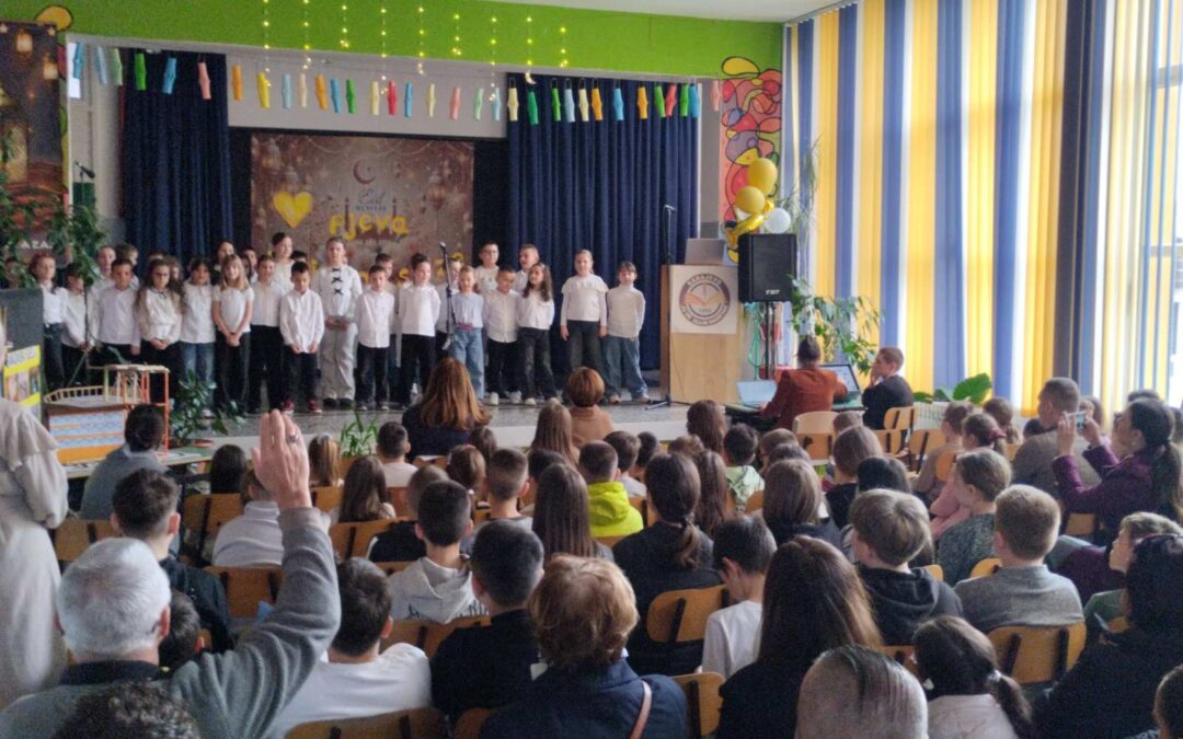 Bajramska priredba u našoj školi: spoj tradicije, znanja i radosti