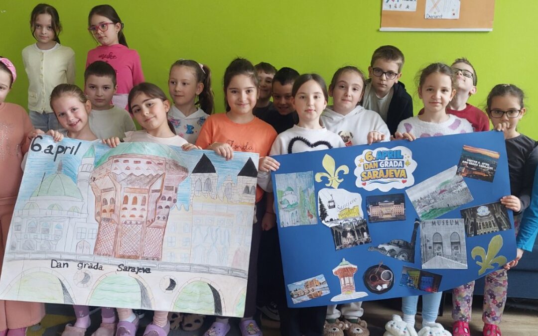 Sve što blista dole evo, tvoj je odraz tvoja hvala, pod nogama Sarajevo, Sarajevo nije šala…