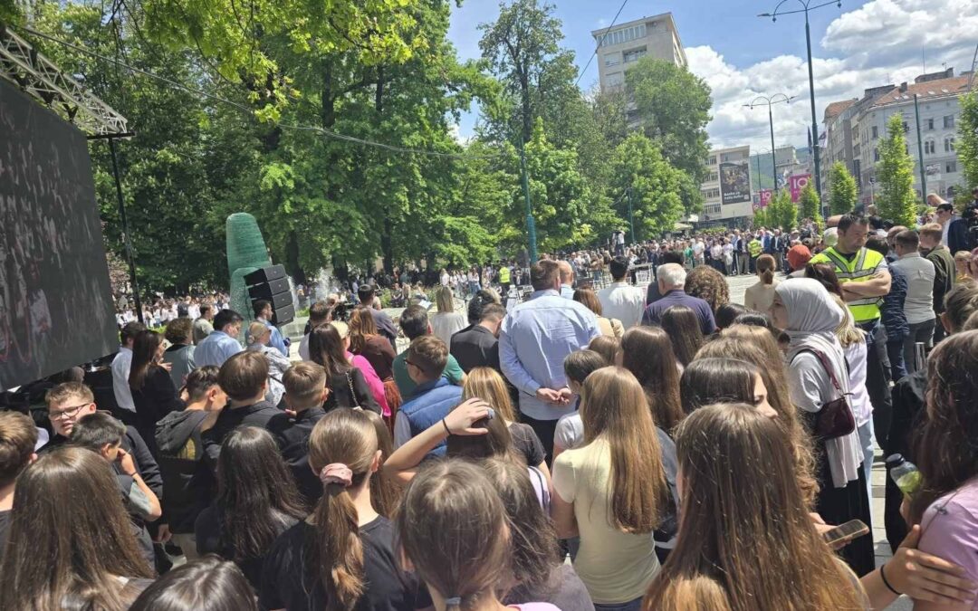 Učenici naše škole obilježili Dan sjećanja na ubijenu djecu Sarajeva