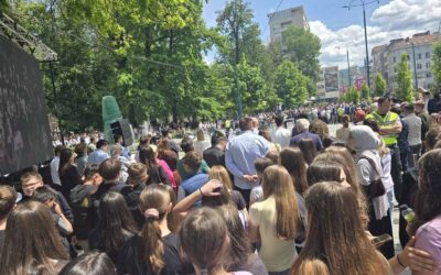 Učenici naše škole obilježili Dan sjećanja na ubijenu djecu Sarajeva